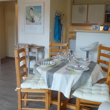 アパート Domaine De Clairefontaine-1 By Interhome *