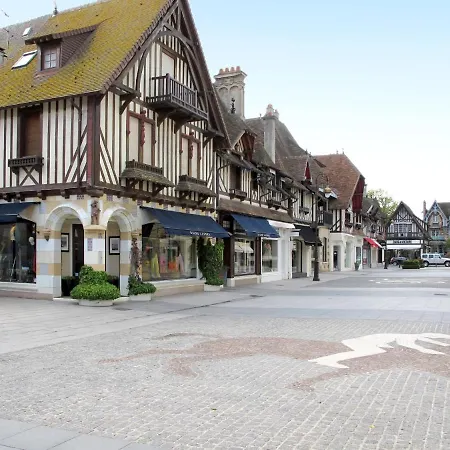 アパート Domaine De Clairefontaine-1 By Interhome *