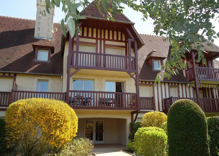 Domaine De Clairefontaine-1 By Interhome